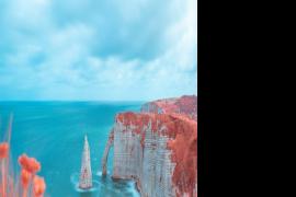 摄影师用神奇的红外照片捕捉到了神秘的法国风景