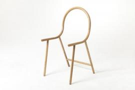 一把不能坐的椅子，凭什么拿下最佳设计奖？