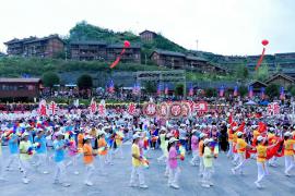 “传承・焕新・共生”，2025 晴隆县第十五届彝族火把节文创产品设计赛来袭