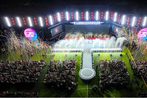 第十三届国际大学生时尚设计盛典在燕京理工学院举办 4.3万件作品共绘全球青年创意
