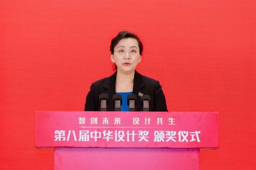 图为浙江省委常委王文序