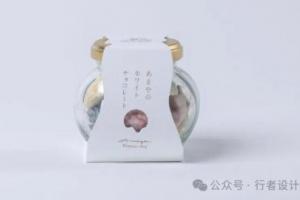 让食材自己说话：极简冻干包装设计